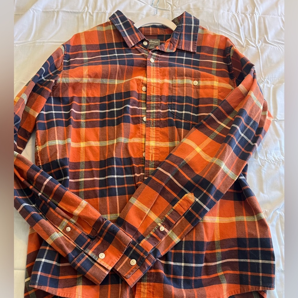 L.L.Bean Signature Shirt, Button Down, Size Large.